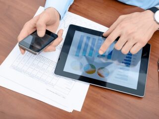 Mobile and online fax document transmission