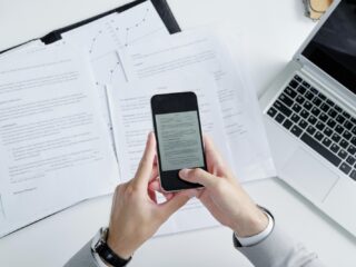 Mobile and online fax document transmission